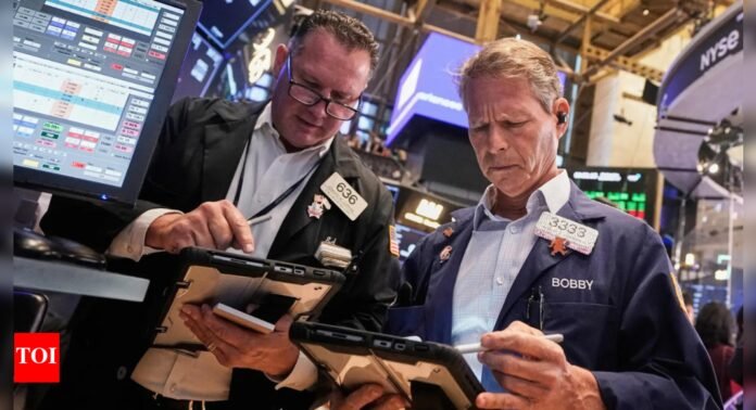 US market today: Wall Street drifts on weak ADP jobs data; treasuries gain as yields fall - The Times of India